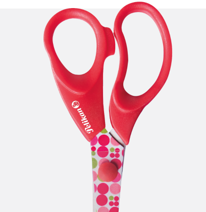 Ergonomic fancy scissor