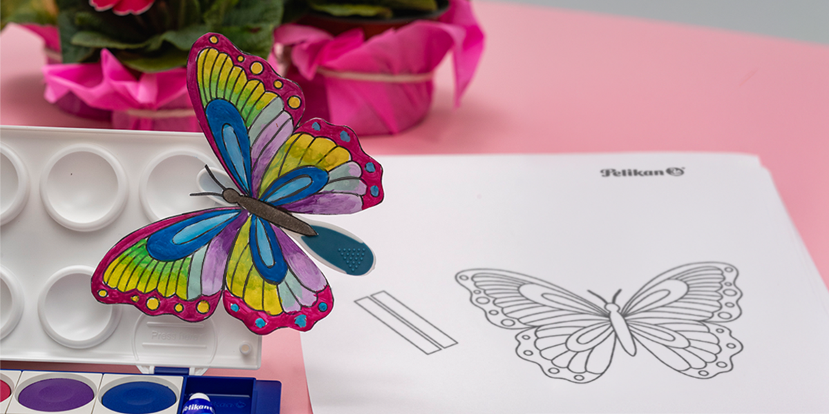 Fliegender Schmetterling